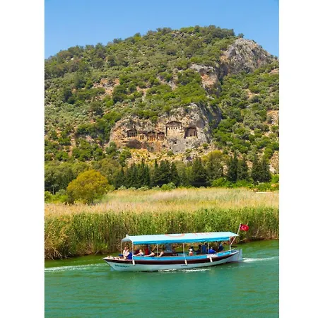 فيلة Canan Paradise *